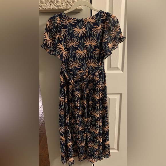 MADEWELL Ruffle-Sleeve Midi Dress in Oasis Palms - XXS - Picture 7 of 11